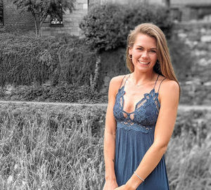 Meet your Posher, Josette